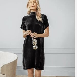 Eileen Fisher Minimalistic Crushed Velvet Back Bow& Front Pockets Shift Dress SP